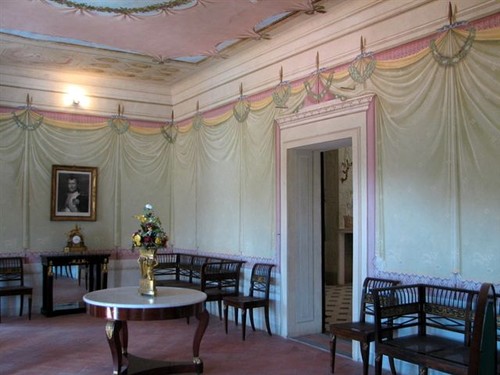 Inside Napoleon’s summer villa © SW